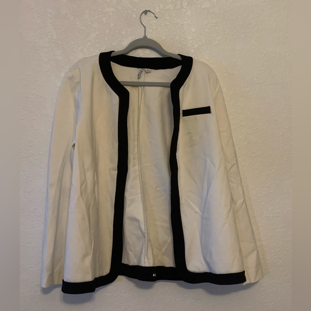 ELLE Black and White Jacket